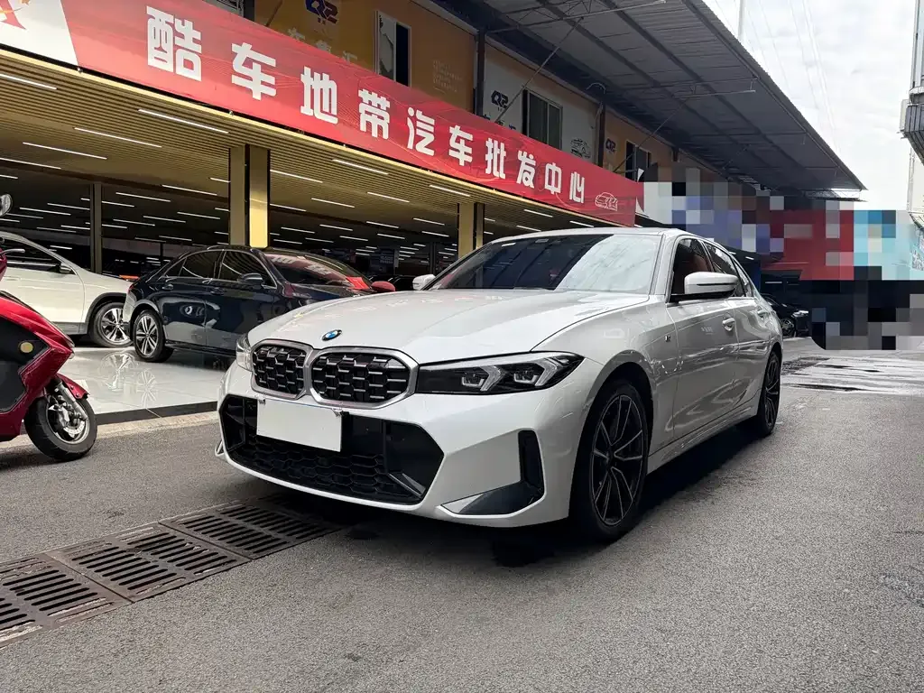 BMW 3 Series — фото 1