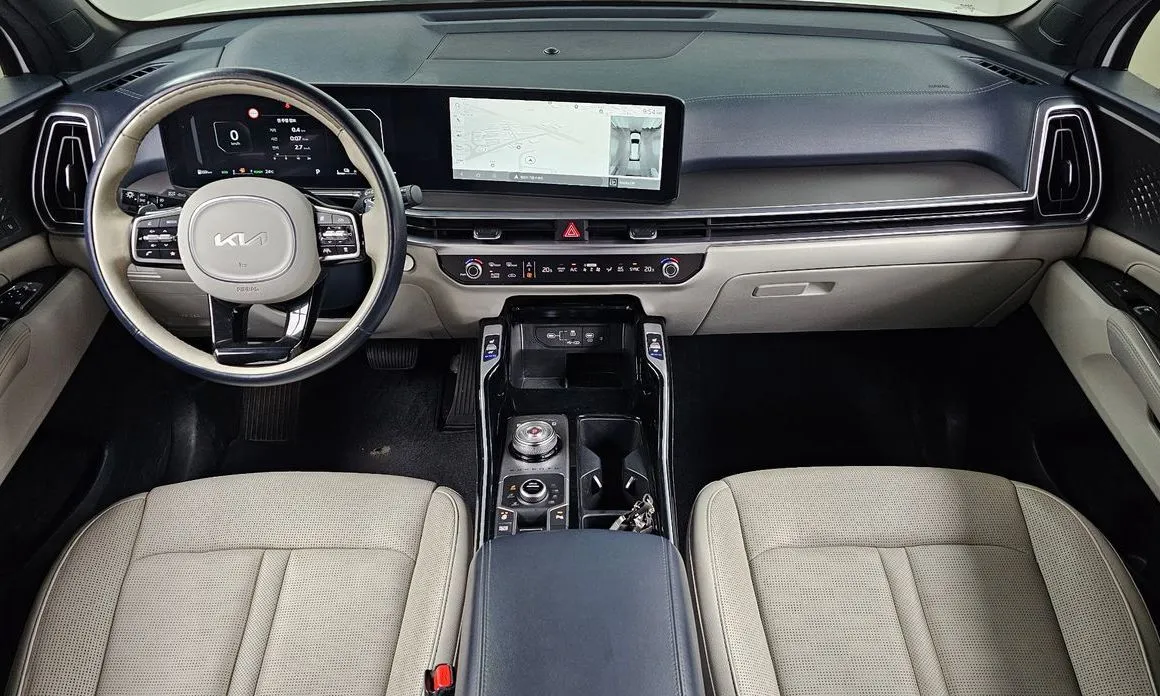 Kia Sorento — фото 7