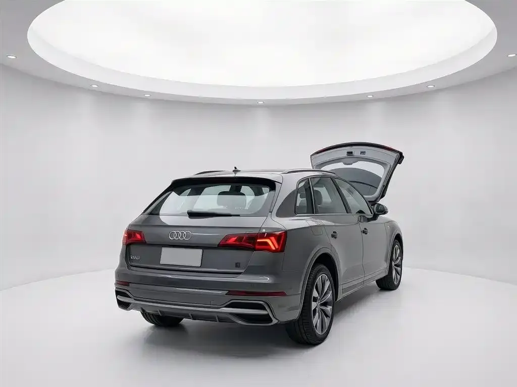 Audi Q3 — фото 3