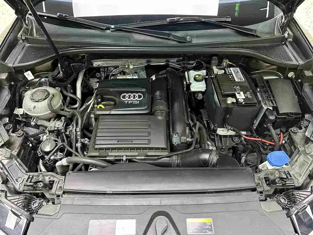 Audi Q3 — фото 10
