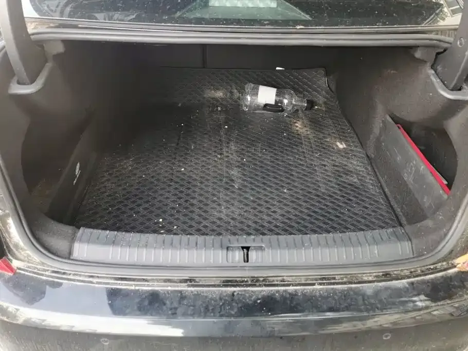 Volkswagen Passat — фото 6