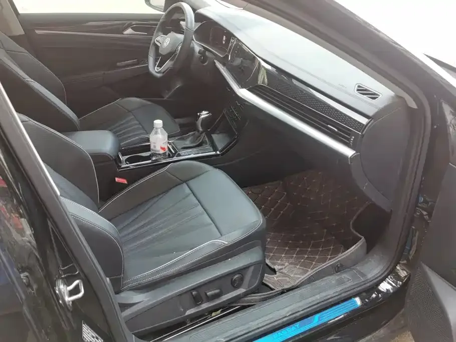 Volkswagen Passat — фото 3