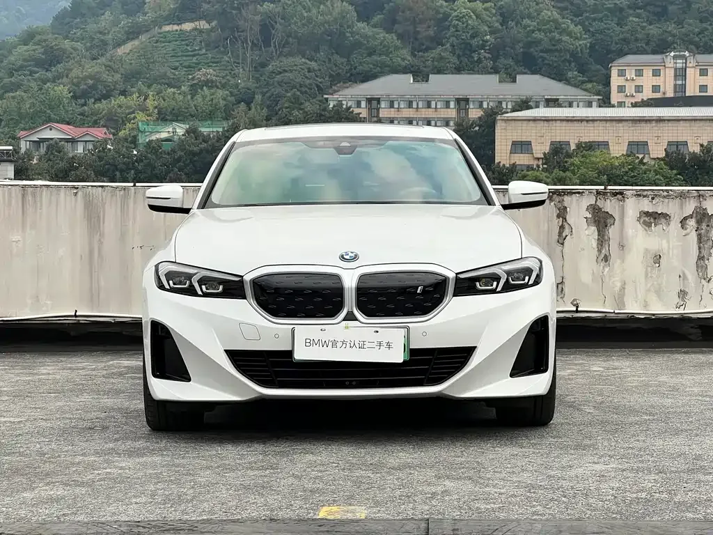 BMW i3 — фото 2