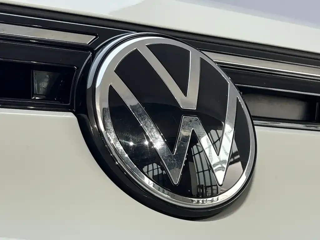 Volkswagen Tharu — фото 7