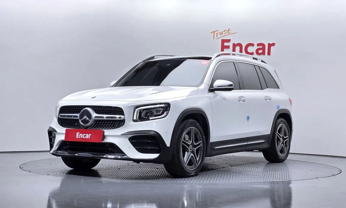 Mercedes-Benz GLB-Class — фото 1