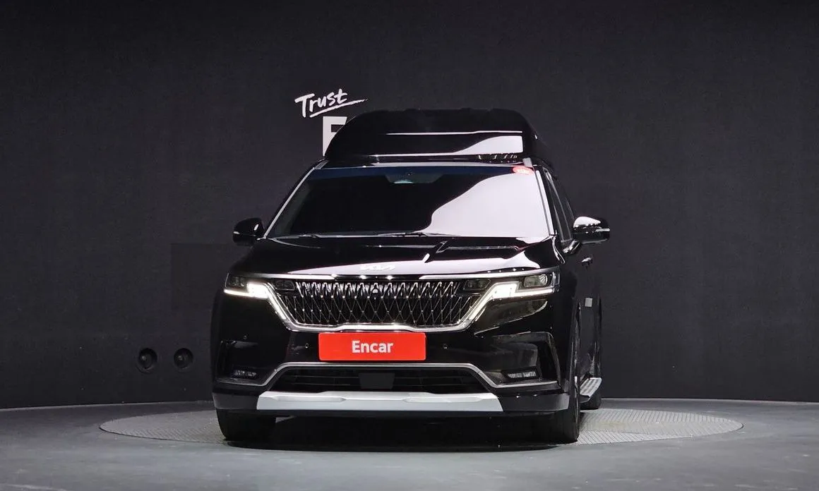 Kia Carnival — фото 10