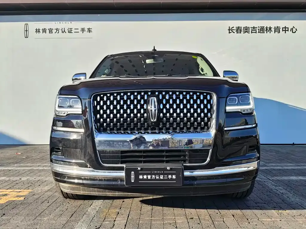 Lincoln Navigator — фото 10