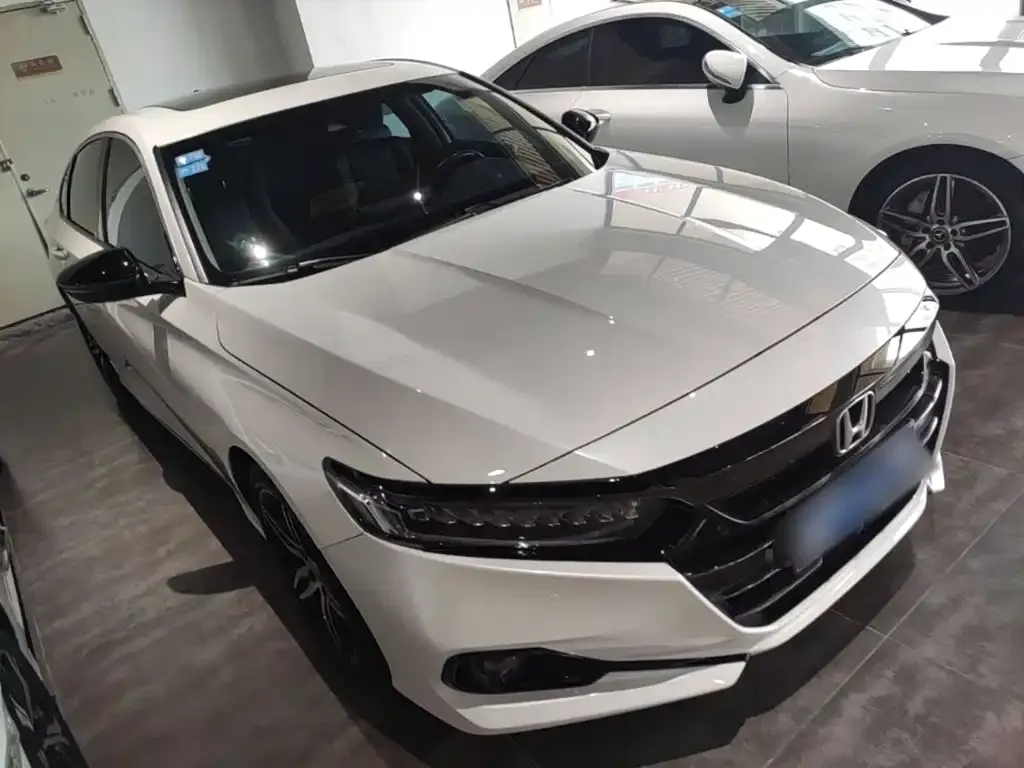 Honda Accord — фото 3