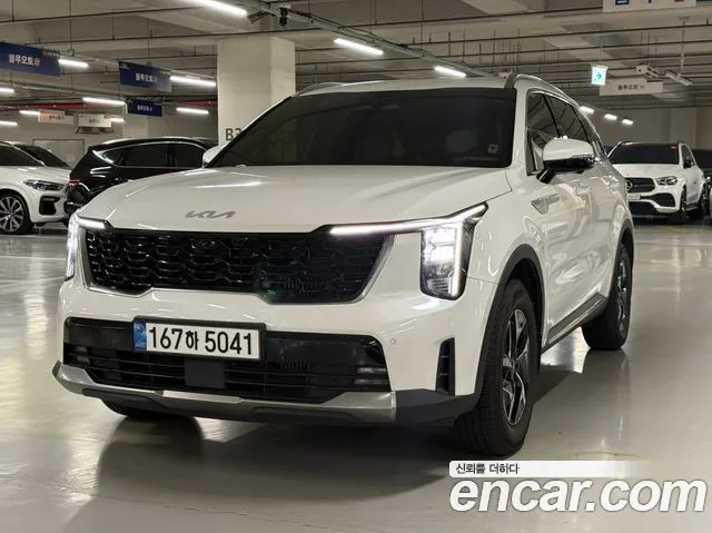 Kia Sorento — фото 1