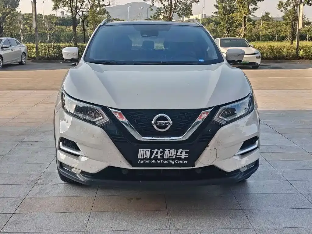 Nissan Qashqai — фото 6