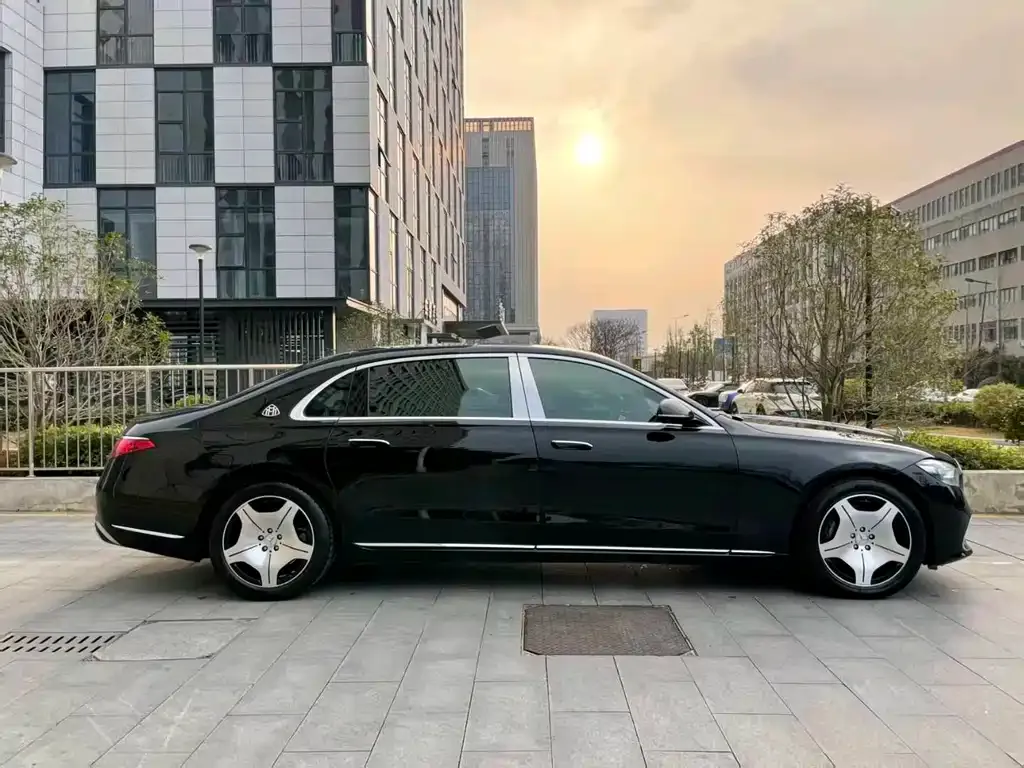 Mercedes-Benz S-Class — фото 10