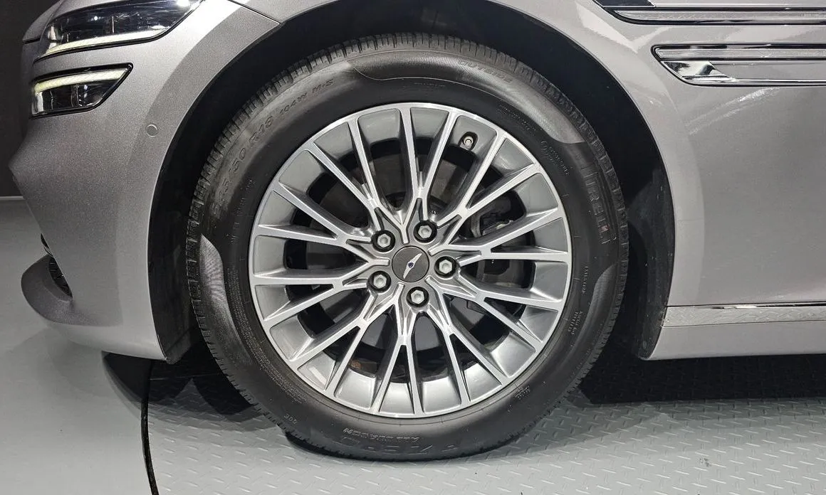 Genesis G80 — фото 10