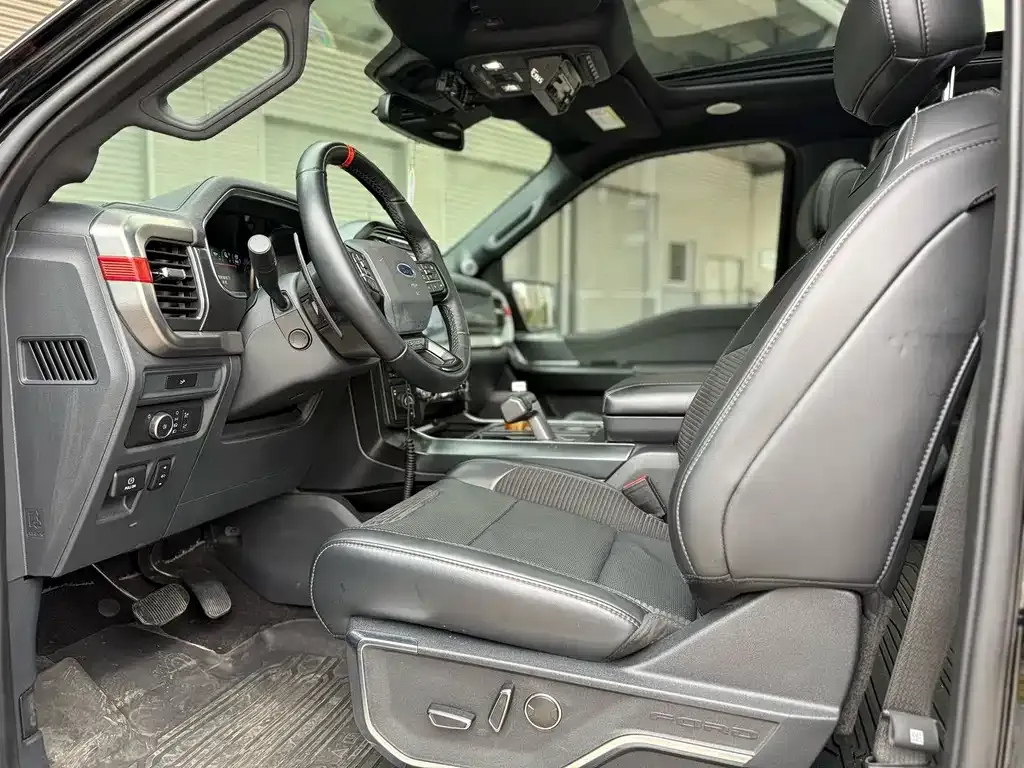 Ford F-150 Raptor — фото 8
