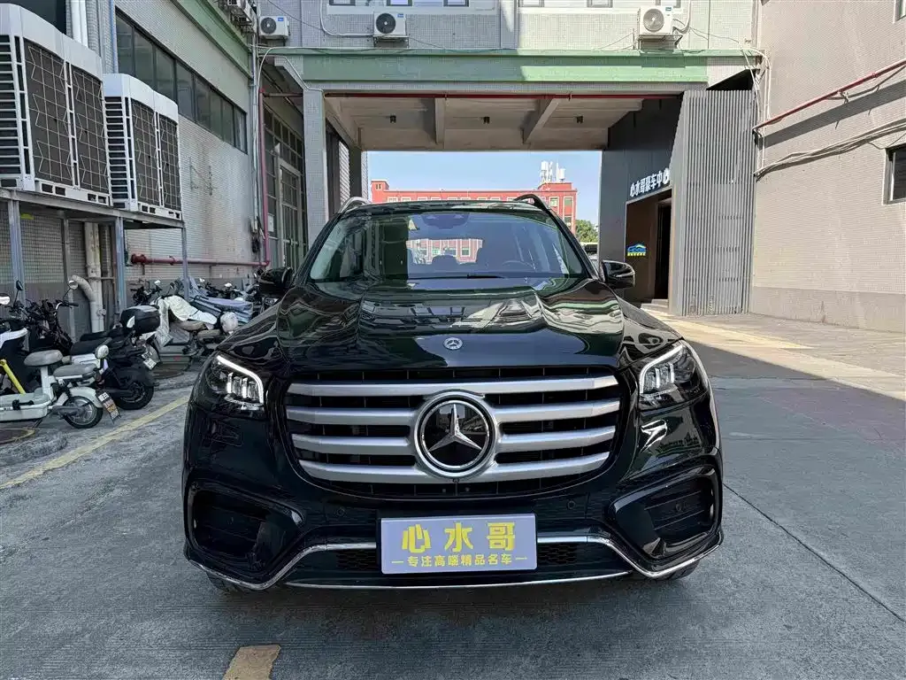 Mercedes-Benz GLS — фото 7