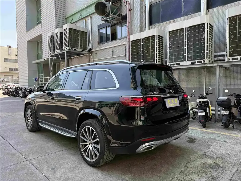 Mercedes-Benz GLS — фото 5