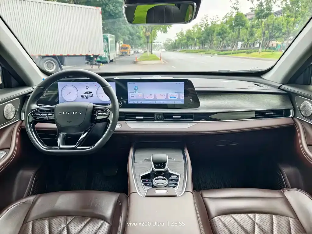 Chery Tiggo 8 PRO — фото 3