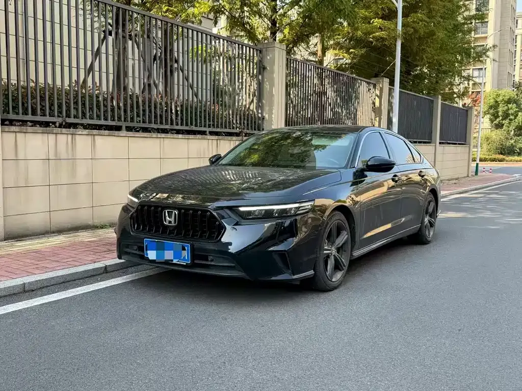 Honda Inspire — фото 1