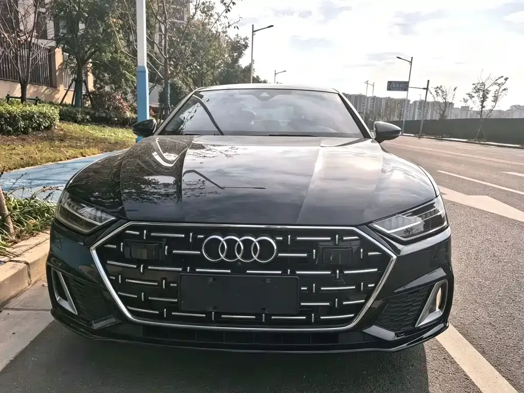 Audi A7L — фото 3