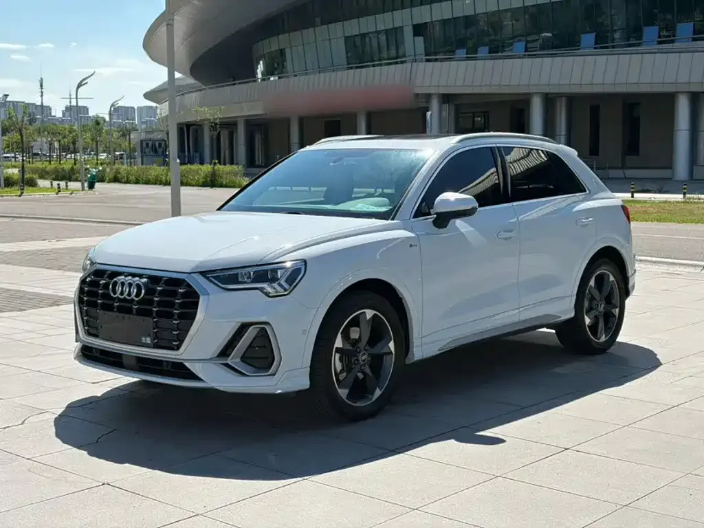 Audi Q3 — фото 4