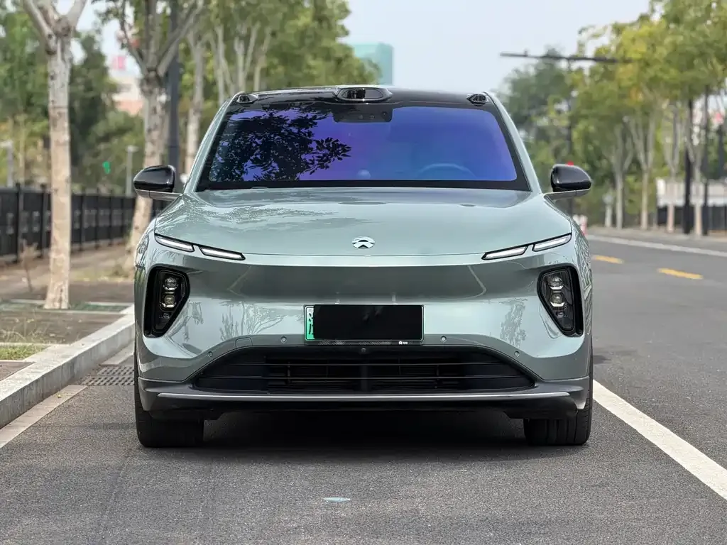 NIO EC6 — фото 7