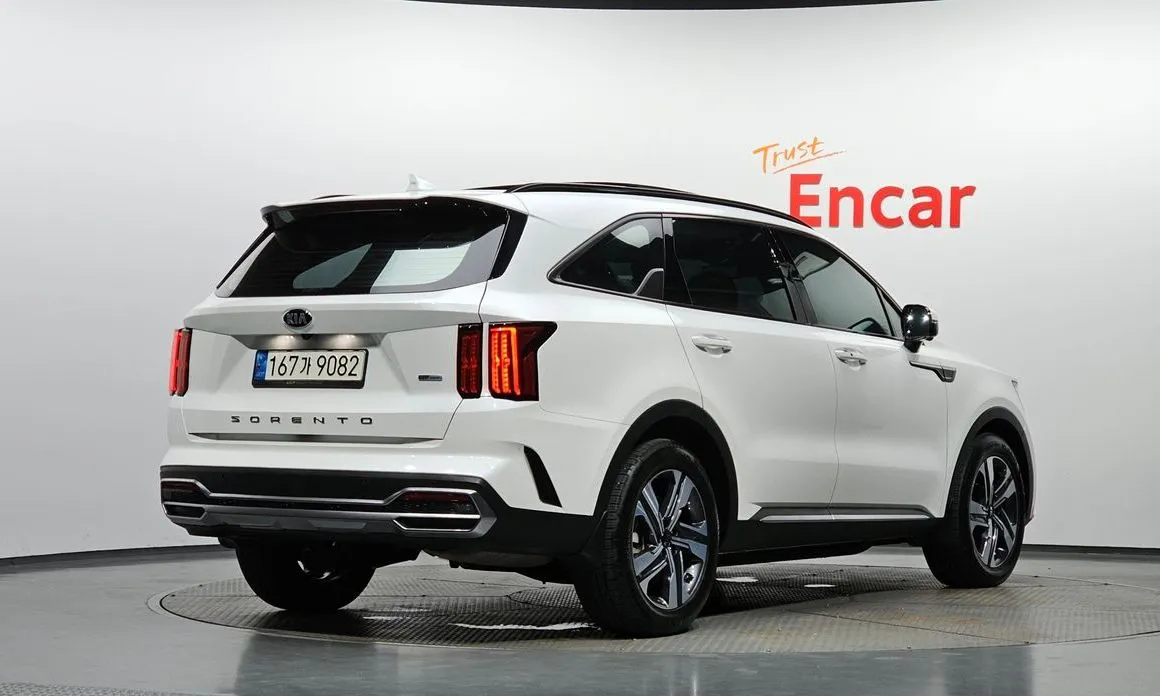 Kia Sorento — фото 5