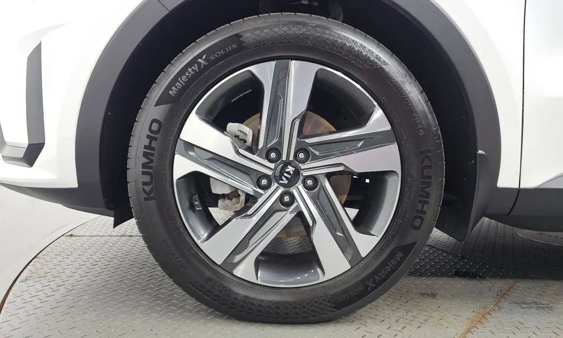 Kia Sorento — фото 8
