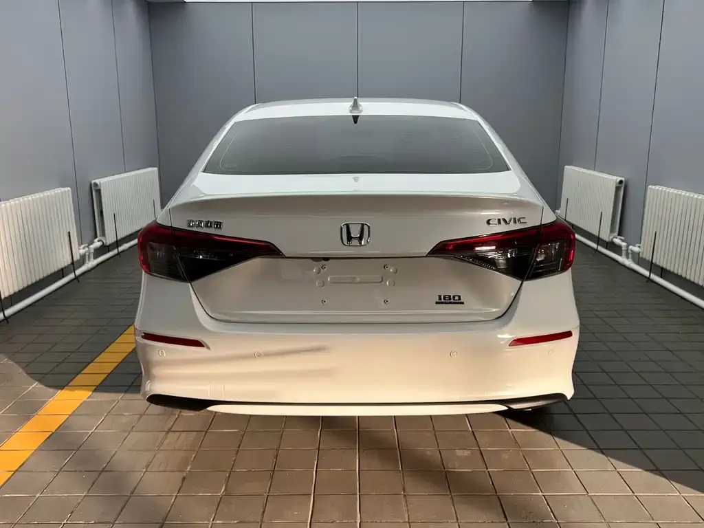 Honda Civic — фото 2