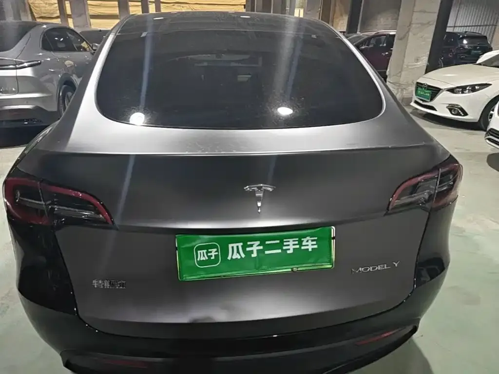 Tesla Model Y — фото 4