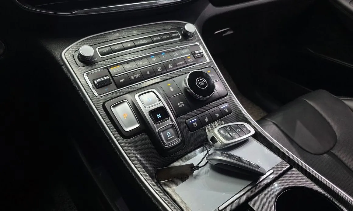 Hyundai Santafe — фото 9