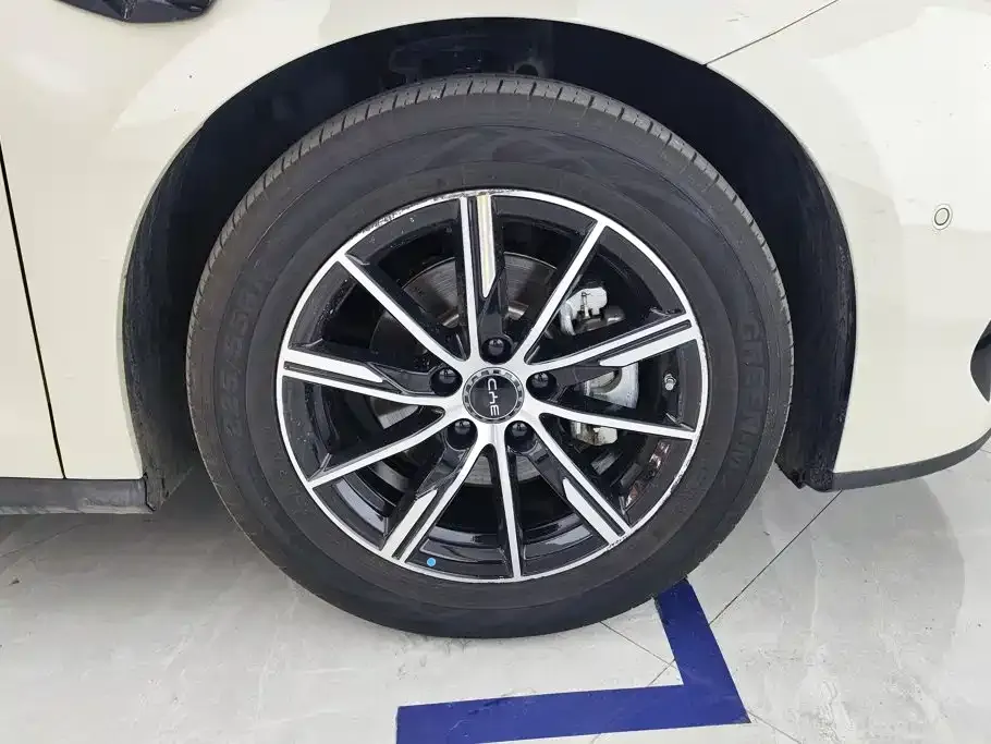 BYD Seal 06 DM-i Touring — фото 8