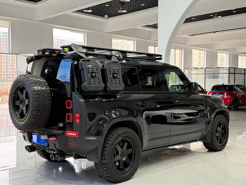 Land Rover Defender — фото 3