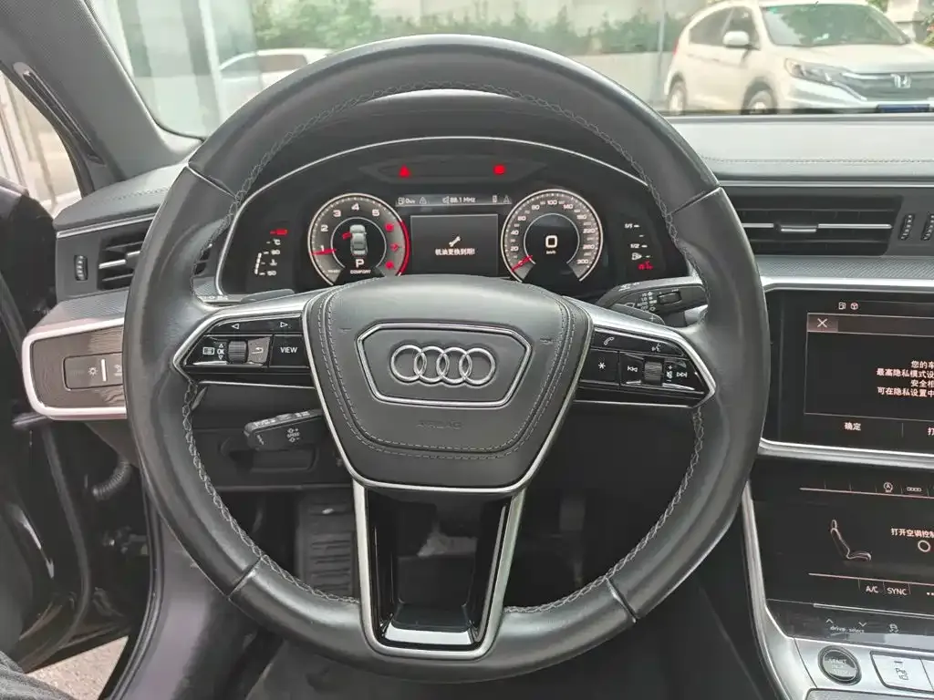 Audi A6L — фото 6