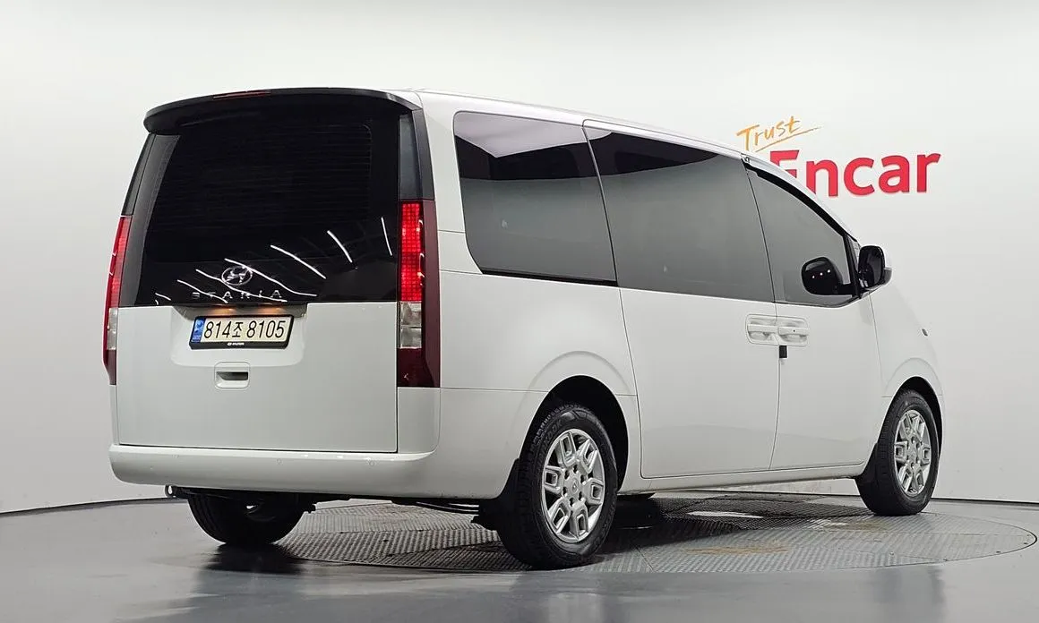 Hyundai Staria — фото 3