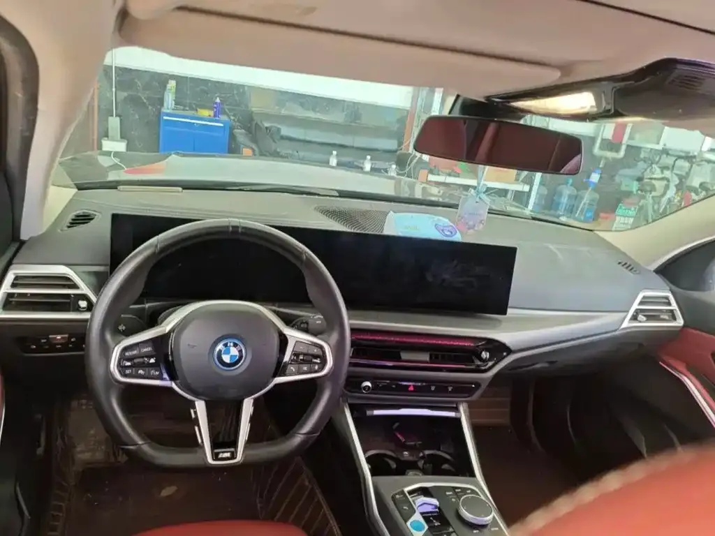 BMW i3 — фото 5