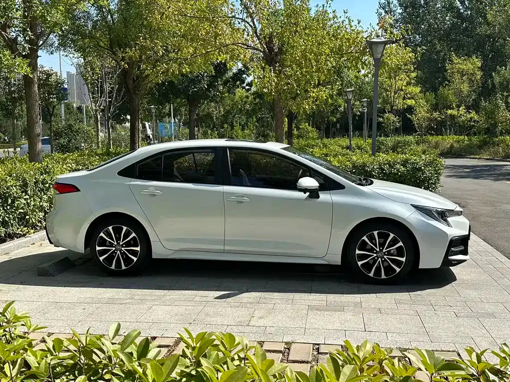 Toyota Levin — фото 10