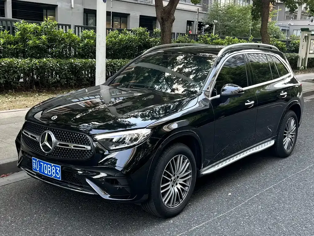 Mercedes-Benz GLC — фото 1