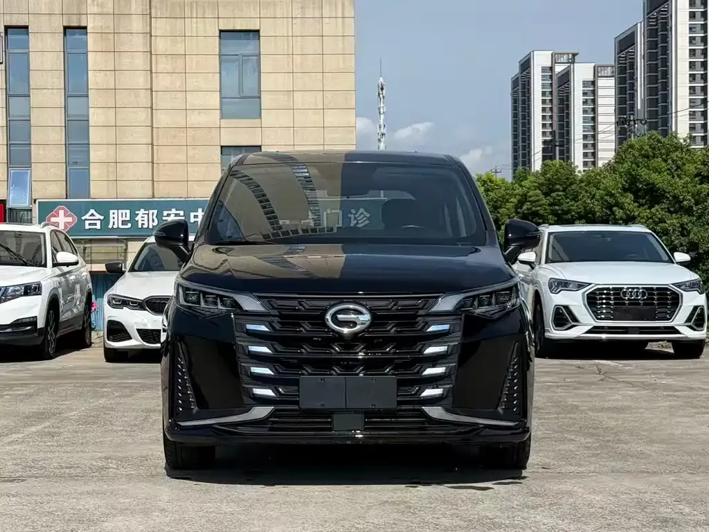 GAC Motor Trumpchi M6 — фото 5