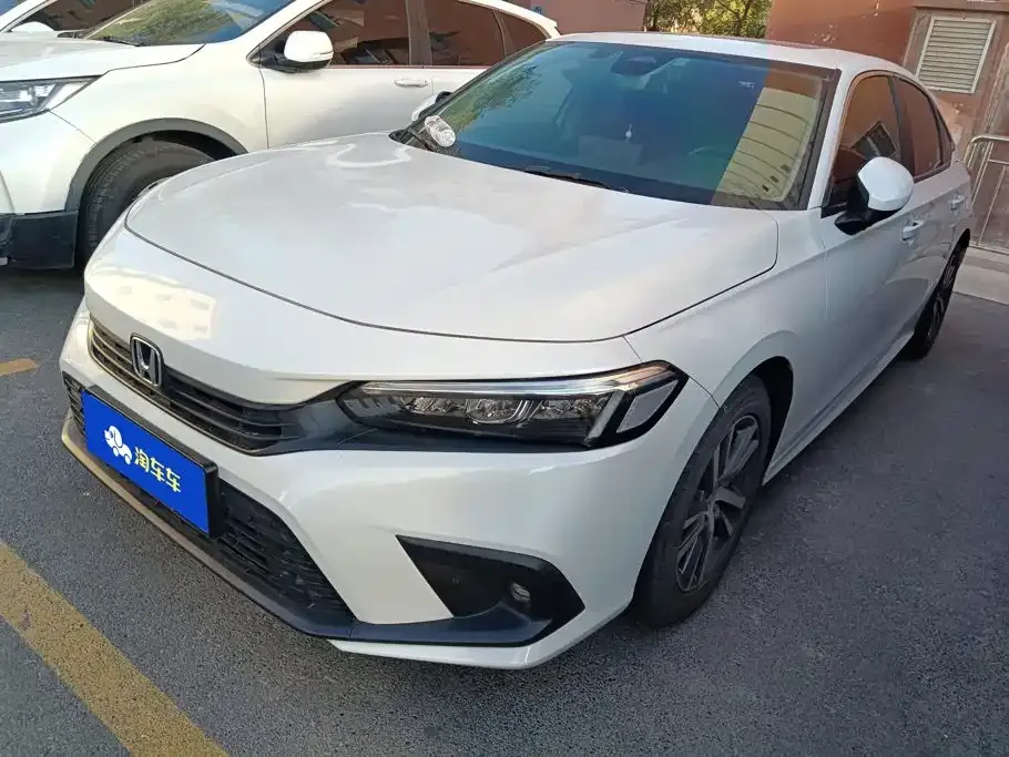 Honda Civic — фото 1