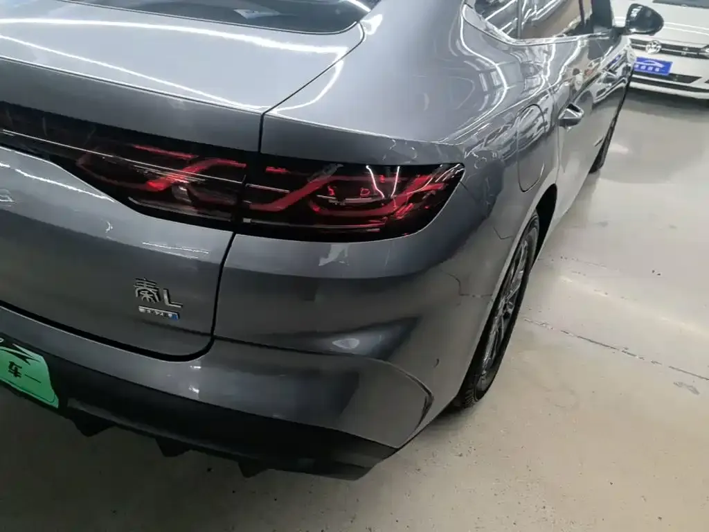 BYD Qin L — фото 6