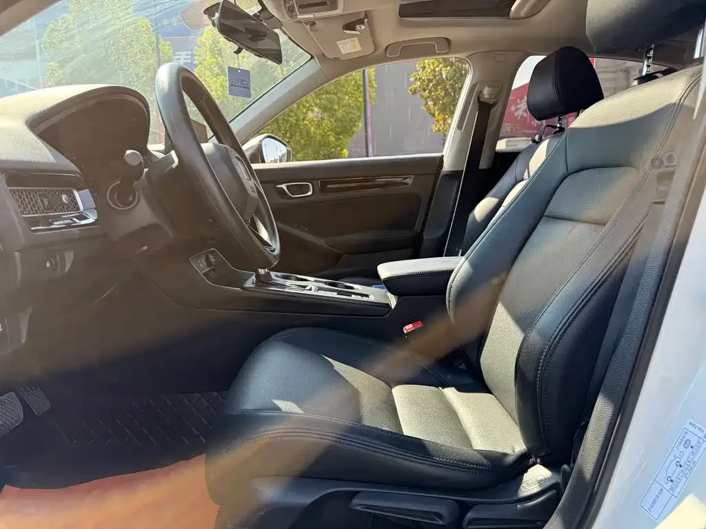 Honda Civic — фото 6
