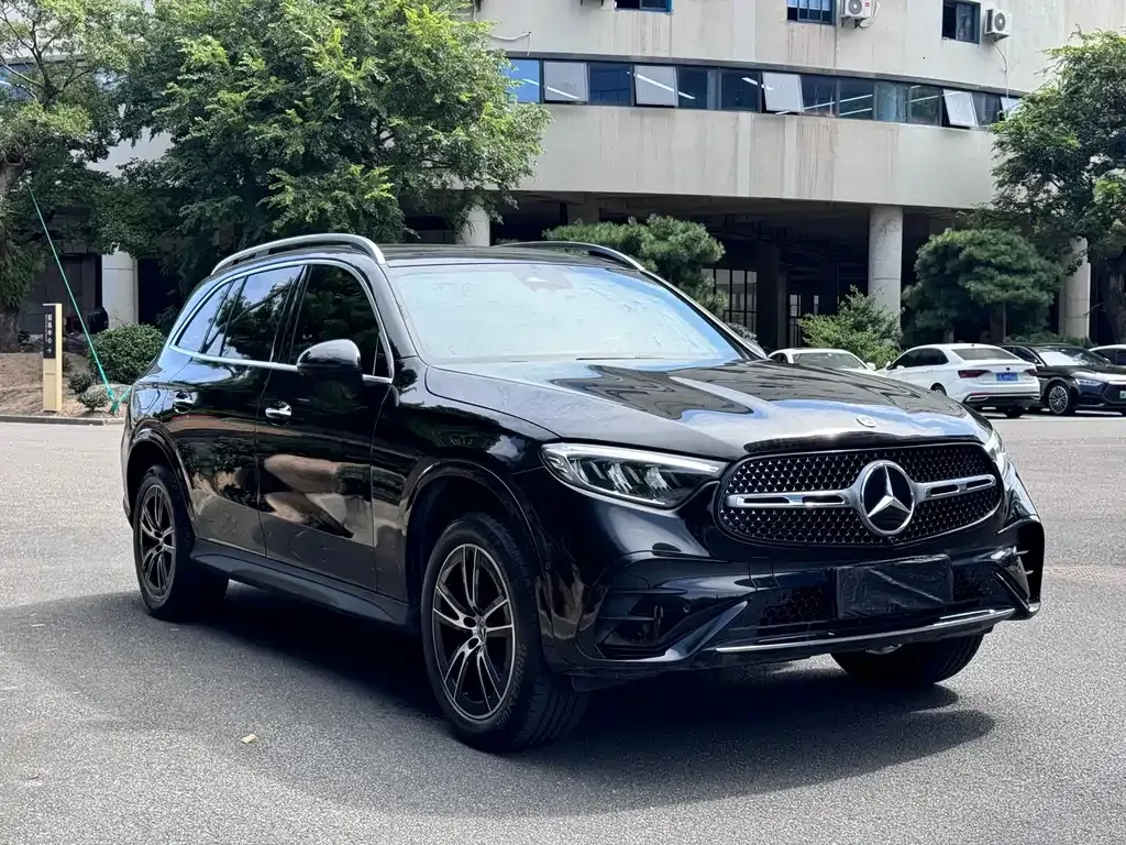 Mercedes-Benz GLC — фото 6