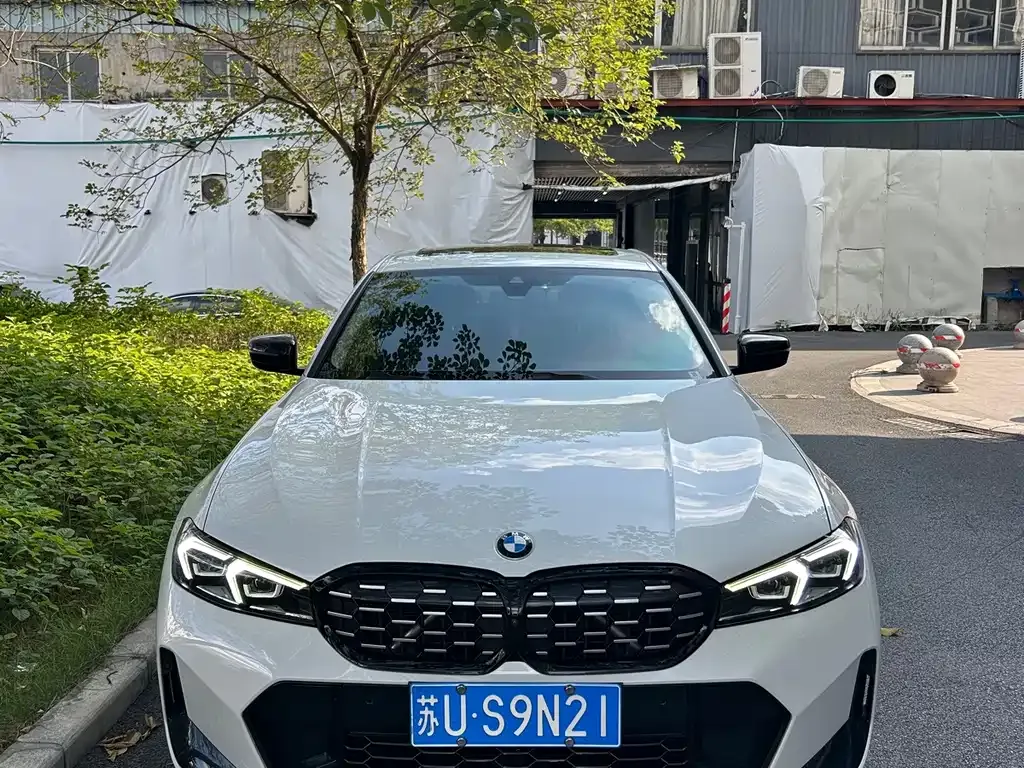 BMW 3 Series — фото 1