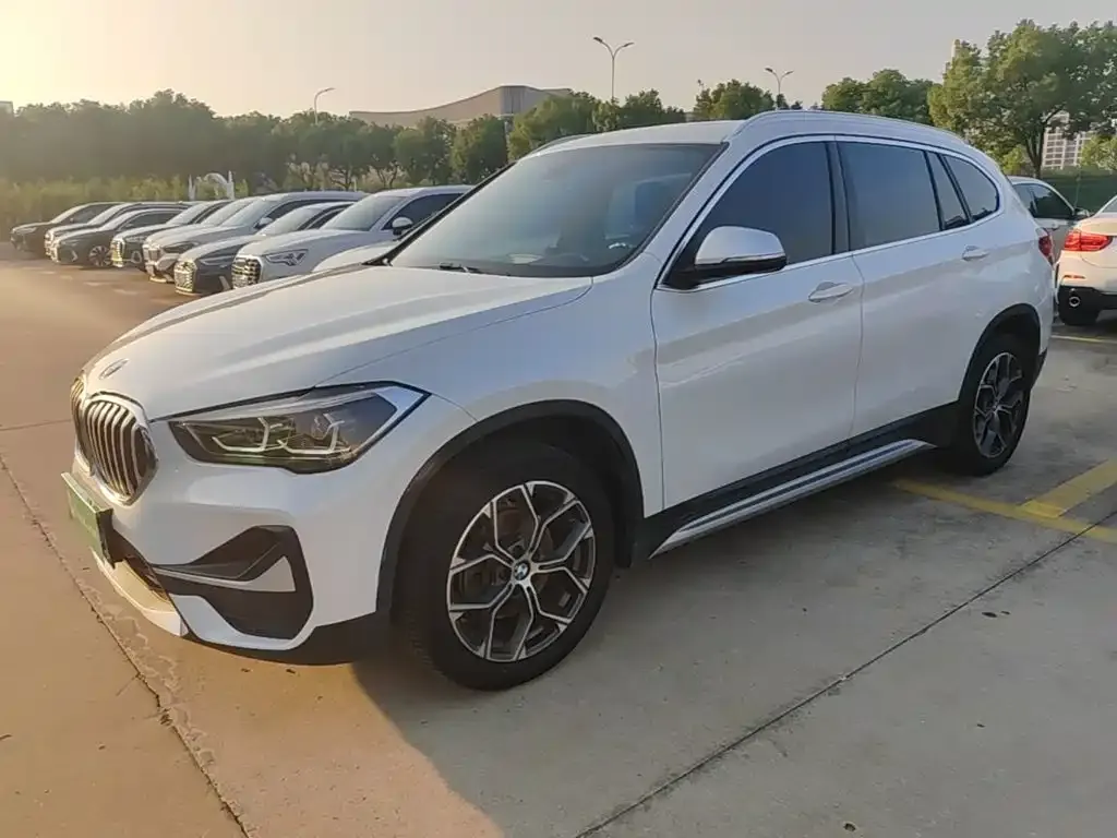 BMW X1 — фото 2