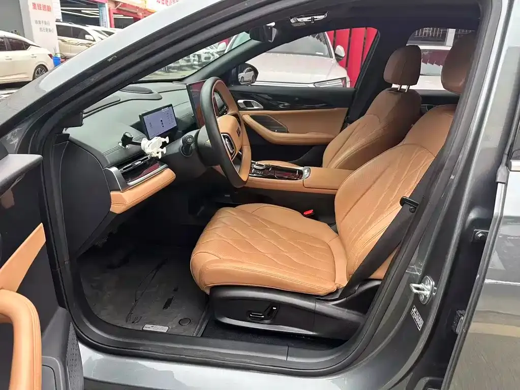 Geely Galaxy A7 EM — фото 2