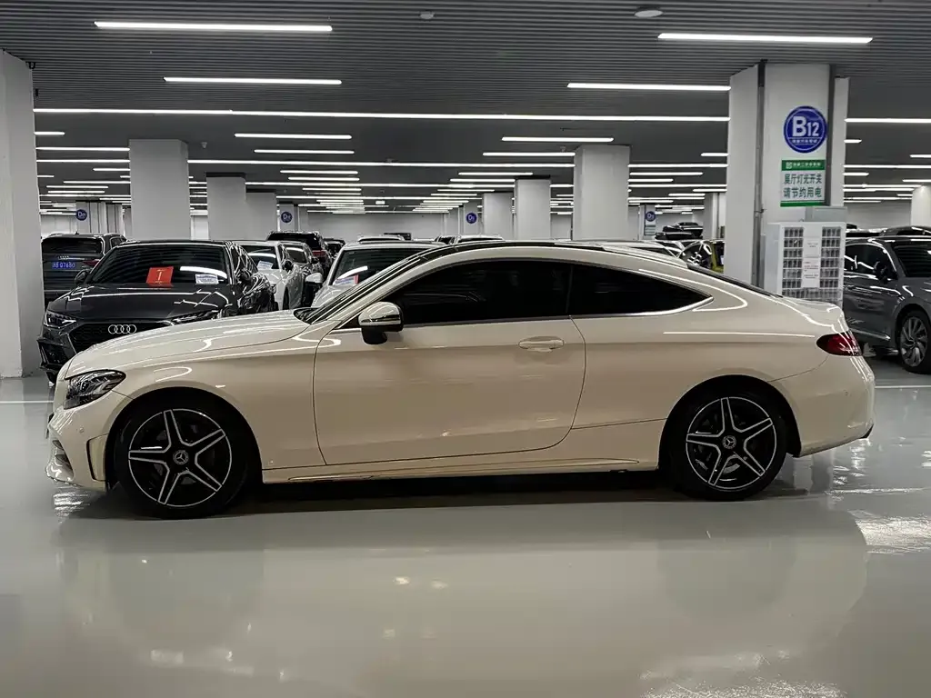 Mercedes-Benz C-Class (Import) — фото 4
