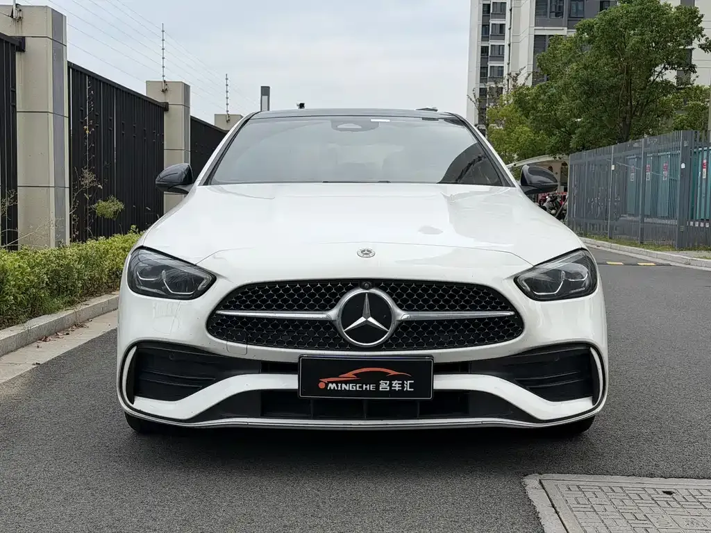 Mercedes-Benz C-Class — фото 10