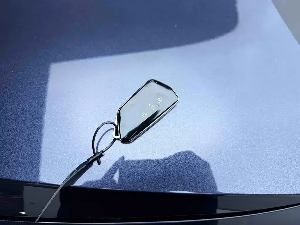 Volkswagen ID.4 Crozz — фото 8