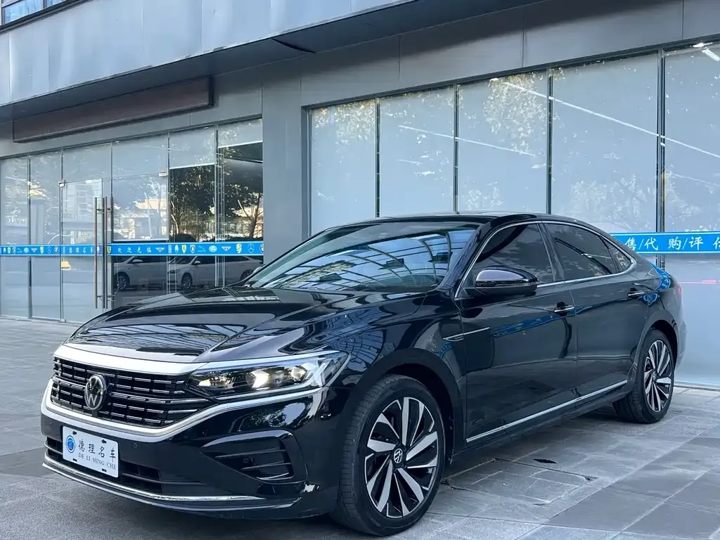 Volkswagen Passat — фото 5