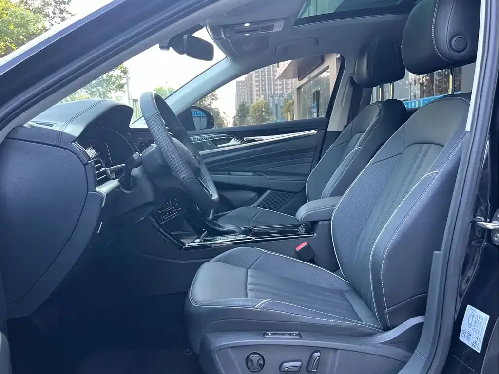 Volkswagen Passat — фото 2