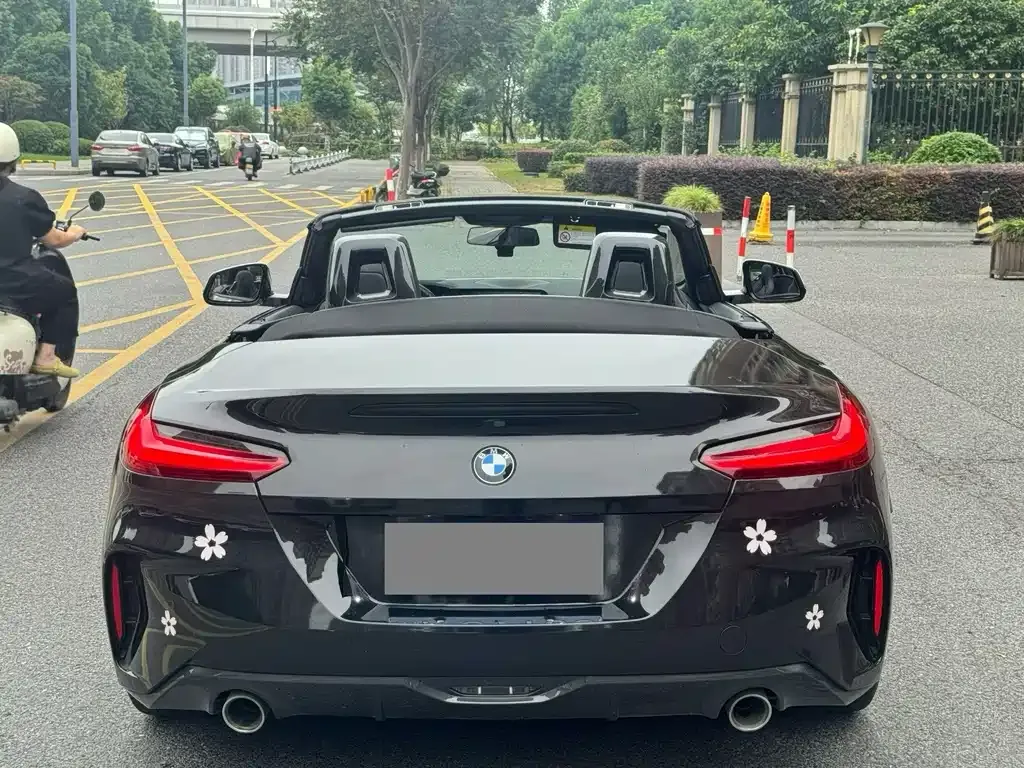 BMW Z4 — фото 4
